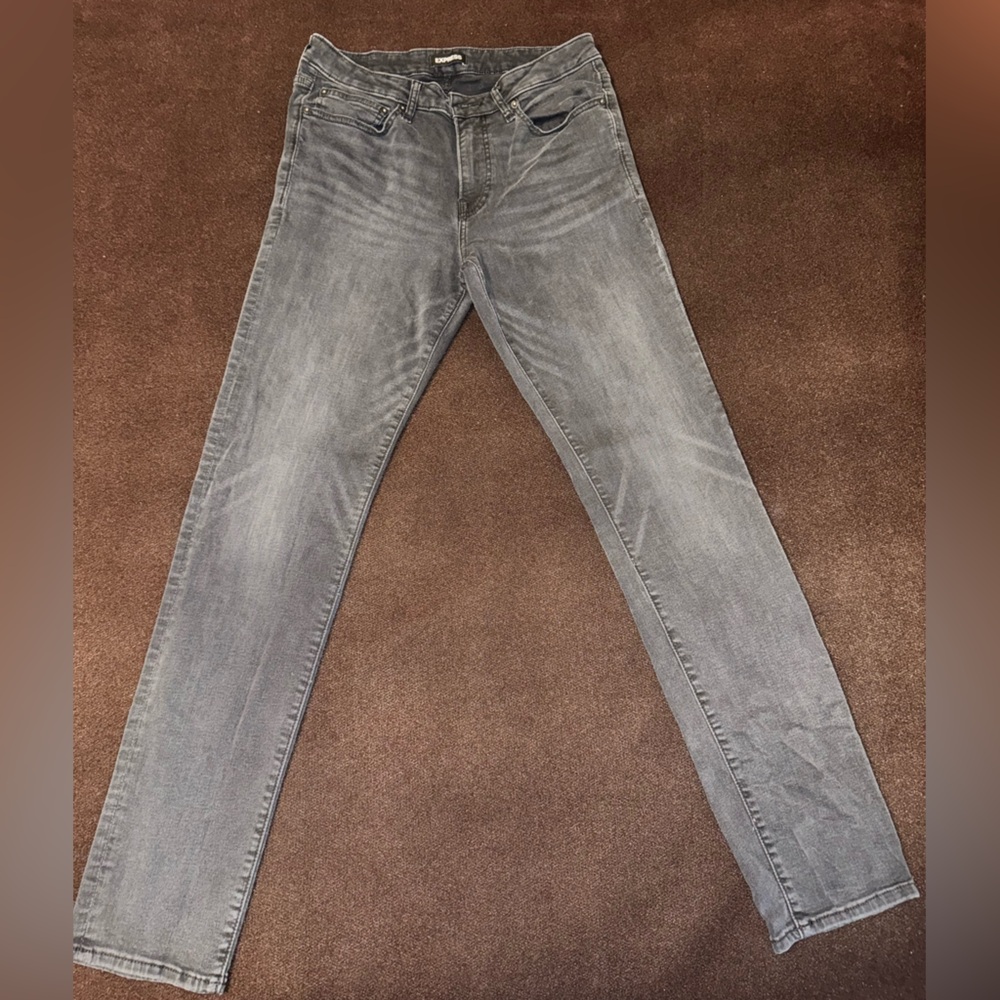 Slim-Fit Express Jean in black.  Sz. 32x34.